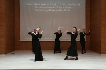 Üniversitemizde “Kazakistan Bağımsızlık Günü” Programı Düzenlendi